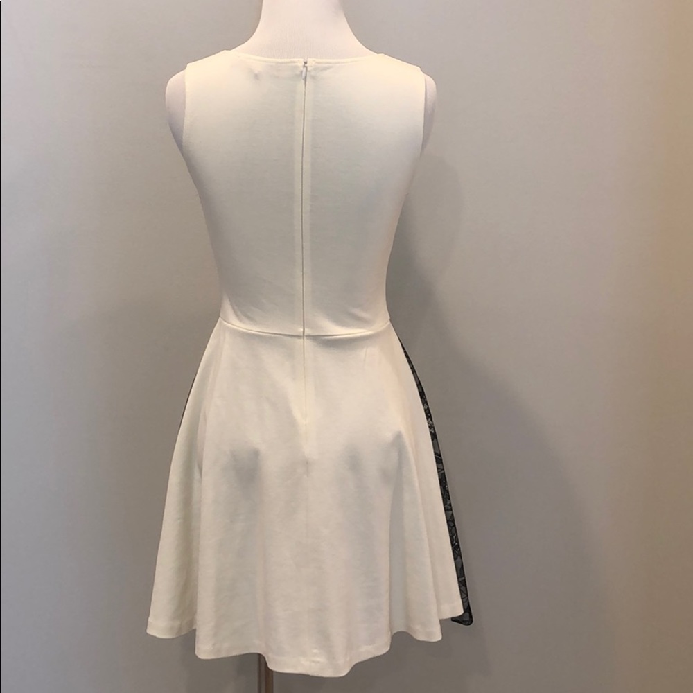 Red by Saks Fifth Ave Dress with Lace Detail - Picture 4 of 8
